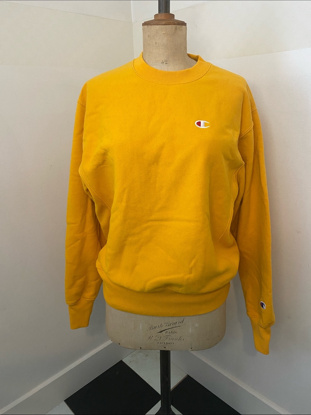 Champion Reverse Weave Sweatshirt Mustard Gold Size Medium